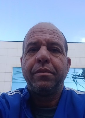 Marcio soares из Caratinga 44 года