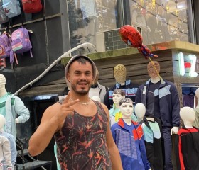 Abdou, 19, Abou el Hassan