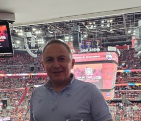 Yevgeny, 53, East New York