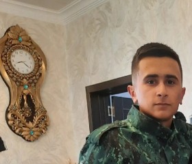 Murik, 22, Ganja
