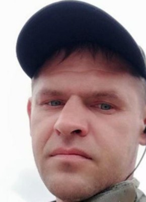 Денис У
