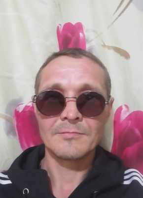 Антон, 40, Россия, Черногорск