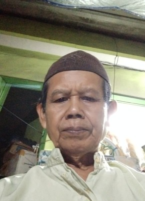 Rusno gani, 18, Indonesia, Kota Surabaya