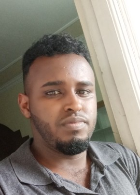 Lloyd, 18, Somalia, Burao