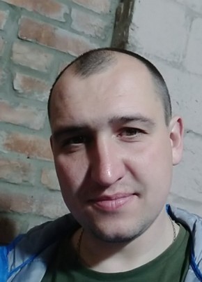 Виктор, 34, Україна, Дергачі