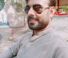 Anjum Sheraz, 25 лет, لاہور