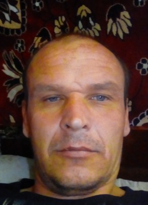 Vitaliy, 41, Russia, Kotovo