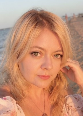 Инна из Таганрога 36 лет