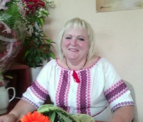 Валентина, 62 года, Суми