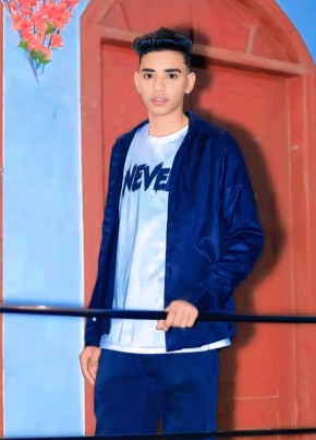 محمد ياسر из إسنا 19 лет