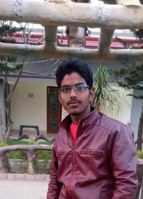 Rishabh Singh, 21, India, Mau (Uttar Pradesh)