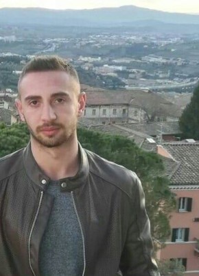 Endi, 30, Repubblica Italiana, Perugia