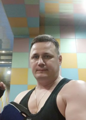 Владимир из Москвы 46 лет