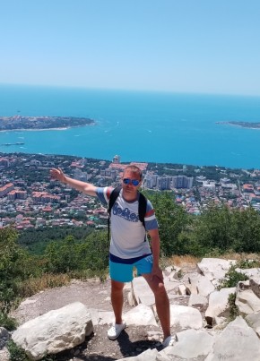 Роман из Иваново 44 года