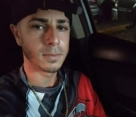 Jordan, 30, San Juan