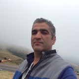 مجید حسین نژاد, 53  , Lake Forest (State of Illinois)