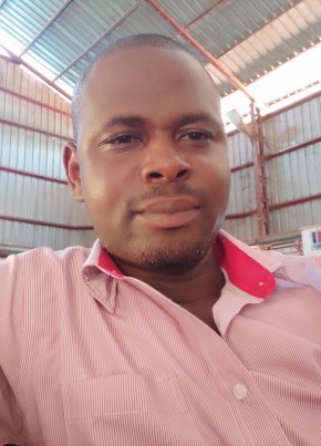 Nathan, 38, Uganda, Njeru