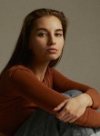 Elena, 24, Moscow