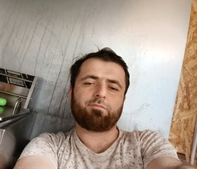 Qurban Makarov, 32, Groznyy
