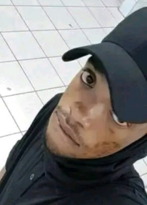 Dee, 28, South Africa, Pietermaritzburg