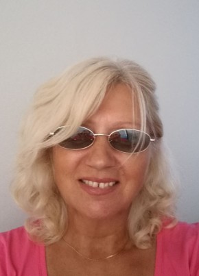 Анна, 61, Россия, Красноярск
