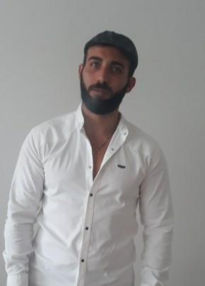 Zafer, 31, Türkiye Cumhuriyeti, Eskişehir