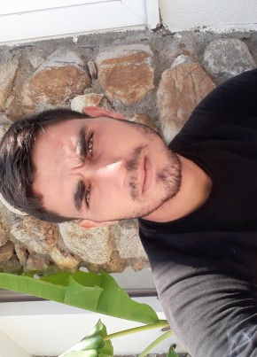 Cebrail, 31, Türkiye Cumhuriyeti, Isparta