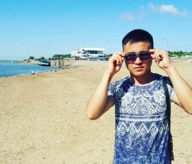 Marat, 29, Bishkek