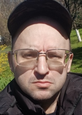 Сергей из Ростова-на-Дону 44 года