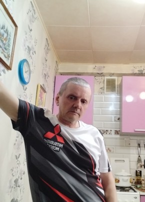 Сергей из Надыма 52 года
