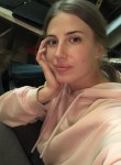Yuliya, 25  , Saint Petersburg