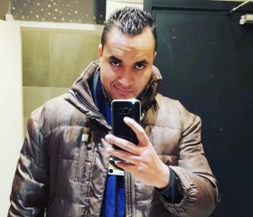 Ayzak, 34, London