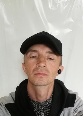 Aleksey, 39, Russia, Artem