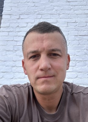 Дима из Санкт-Петербурга 42 года