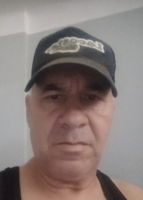 Abdou из Akbou 62 года