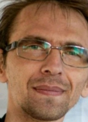 Олег из Саратова 36 лет