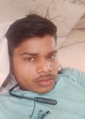 Akhilesh Kumar, 22, India, Rajkot