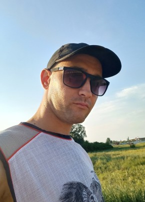 Юрий Стрельцов, 31, Россия, Самойловка