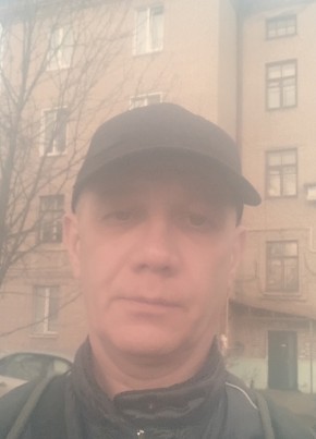 Павел из Сарапула 53 года