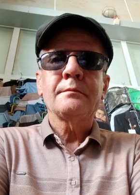 Hamdam из Singapore 53 года