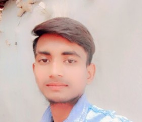 Mihir Yadav, 18 лет, Kanpur
