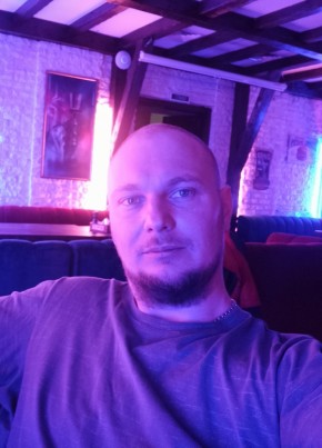 Виталий из Колпино 38 лет