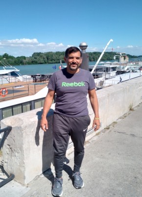 Lucas из Ciudad Autónoma de Buenos Aires 44 года