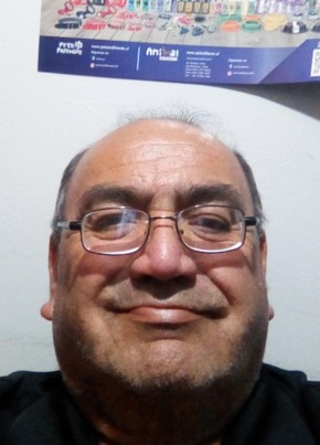 Juan Correa, 60, República de Chile, Santiago de Chile