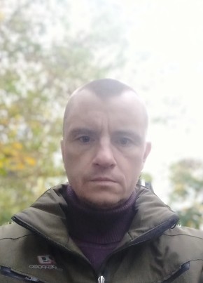 Николай из Брянска 44 года