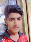 USMAN JUTT, 18, Faisalabad