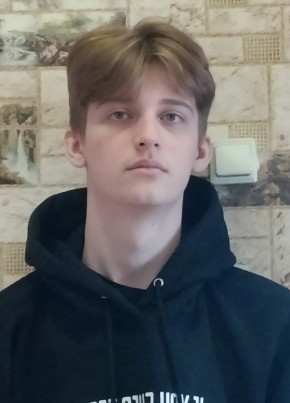 Maks, 18, Russia, Belovo