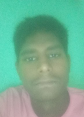 Shiv Kumar, 18, India, Delhi