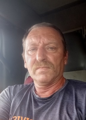 Юрий из Курганинска 49 лет