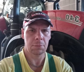 Radoslav, 47, Partizanske